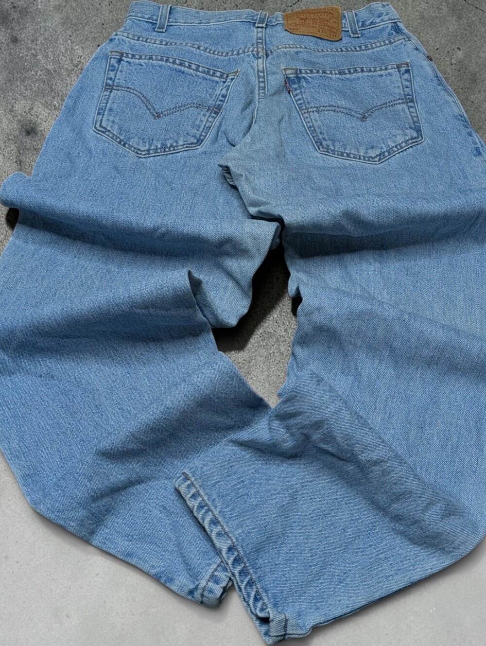 Vintage 90s Levi's 560 Baggy Jeans 30 x 33 Relaxed Fit Tapered Leg Denim Pants